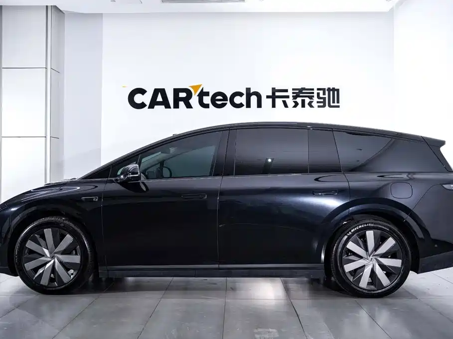 Li Auto Li i8 — миниатюра 8