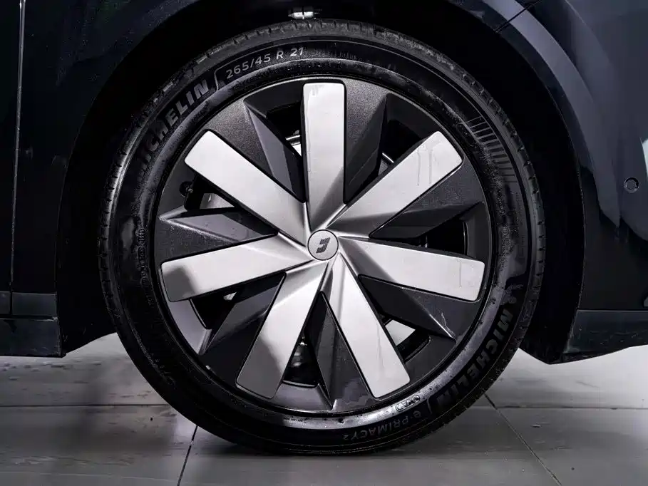 Li Auto Li i8 — миниатюра 12