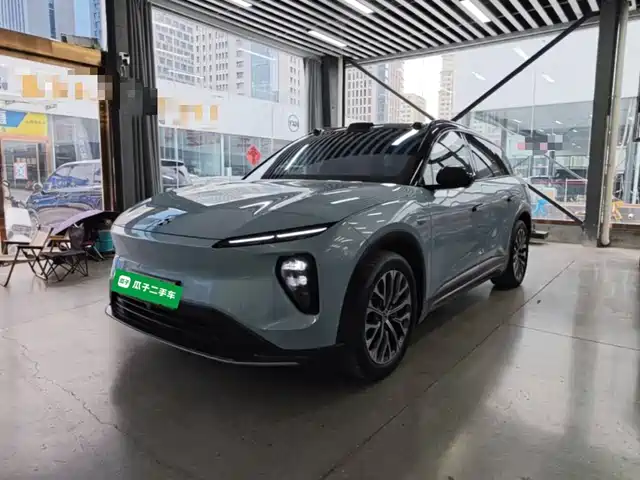 NIO ES6