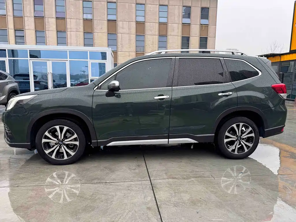 SUBARU FORESTER