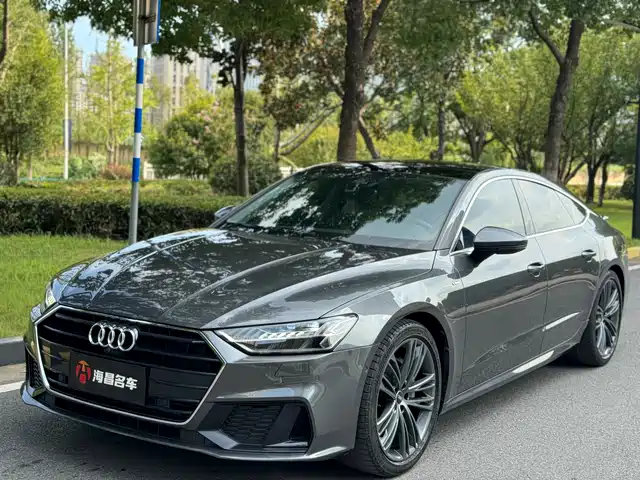 AUDI  A7