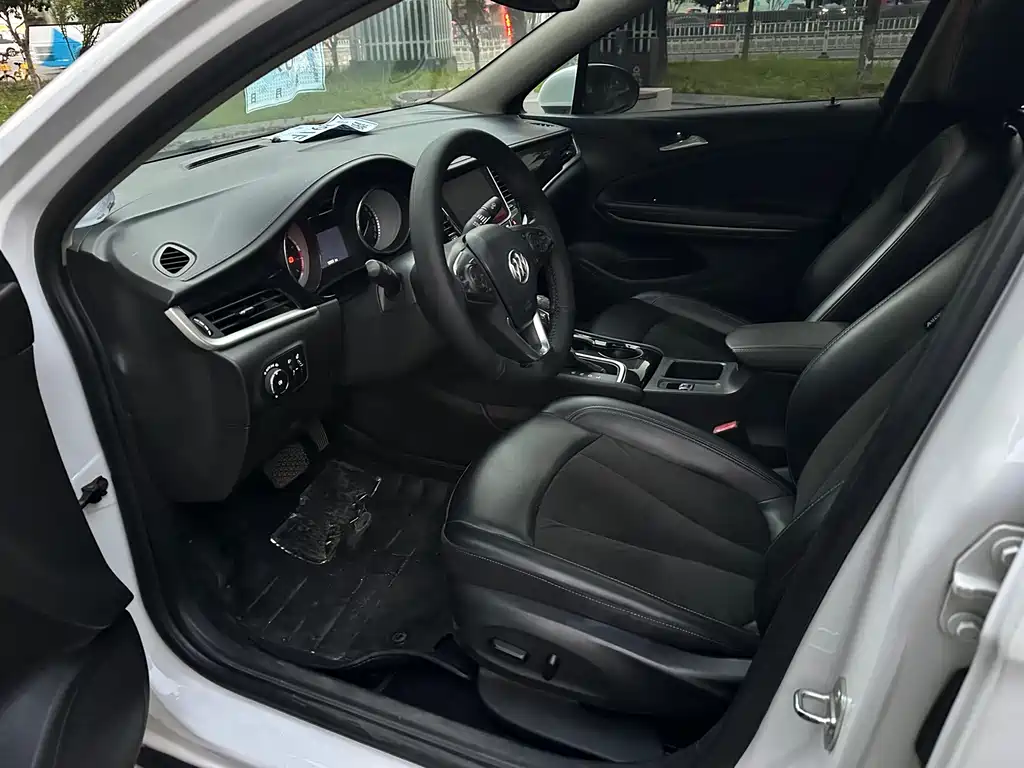 Buick Verano — миниатюра 13