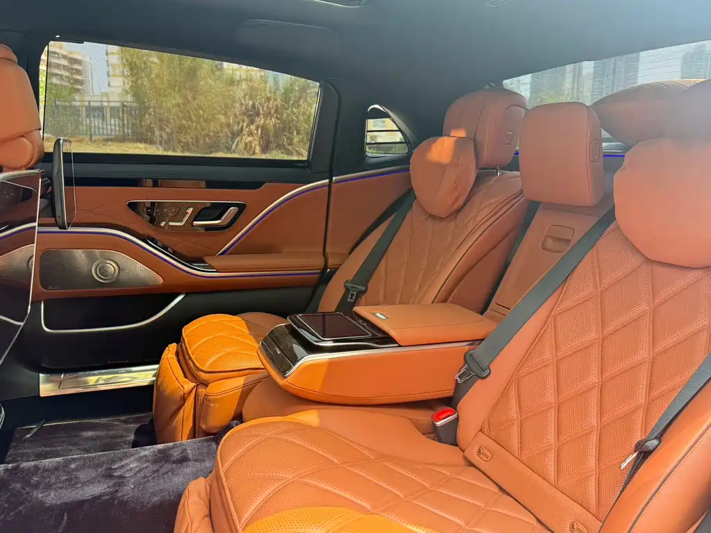 Mercedes-Benz S-Class — миниатюра 9