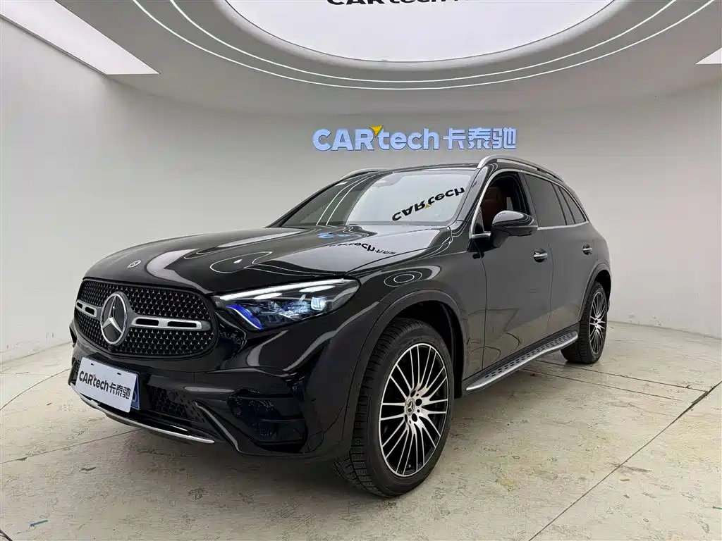 Mercedes-Benz GLC 2023