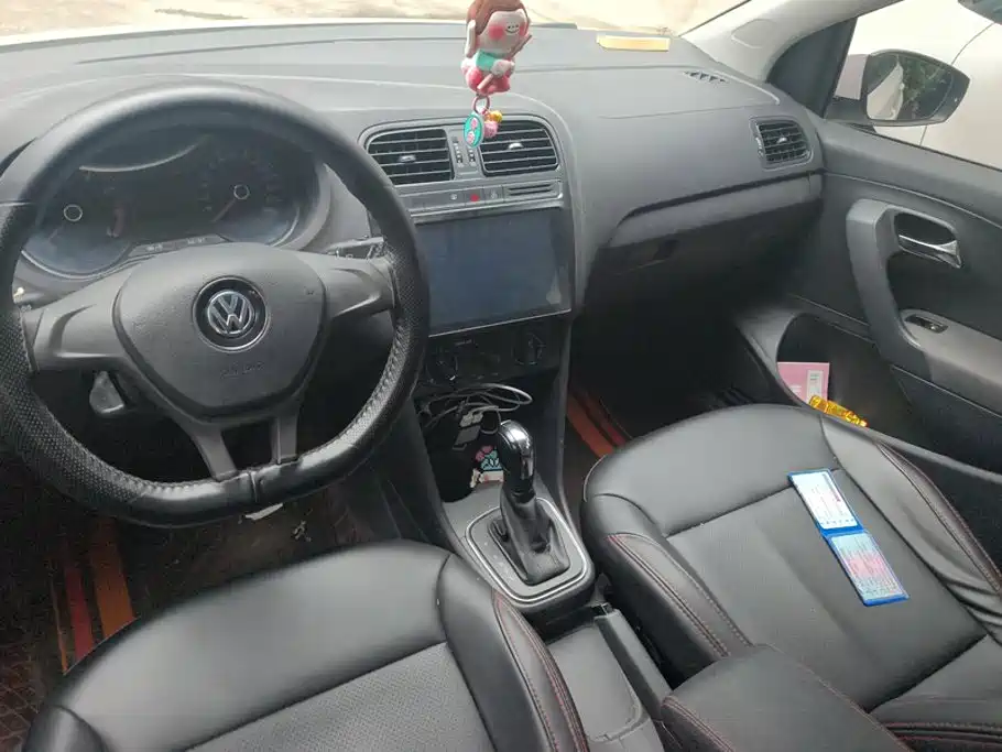 Volkswagen Polo — миниатюра 13