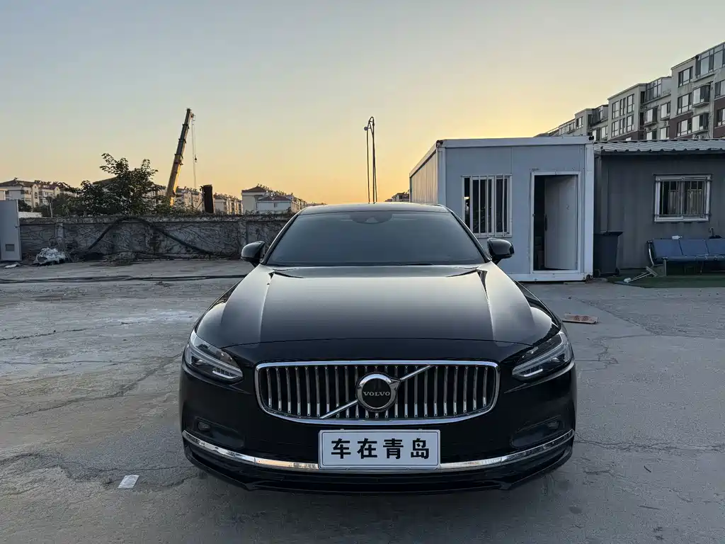 Volvo S90 — миниатюра 2