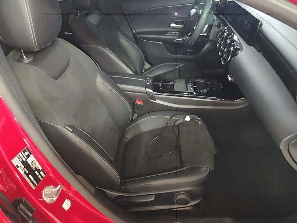 Mercedes-Benz A-Class — миниатюра 25