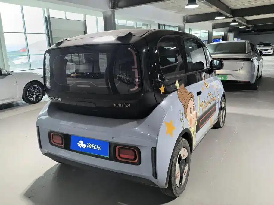 Baojun KiWi EV — миниатюра 3
