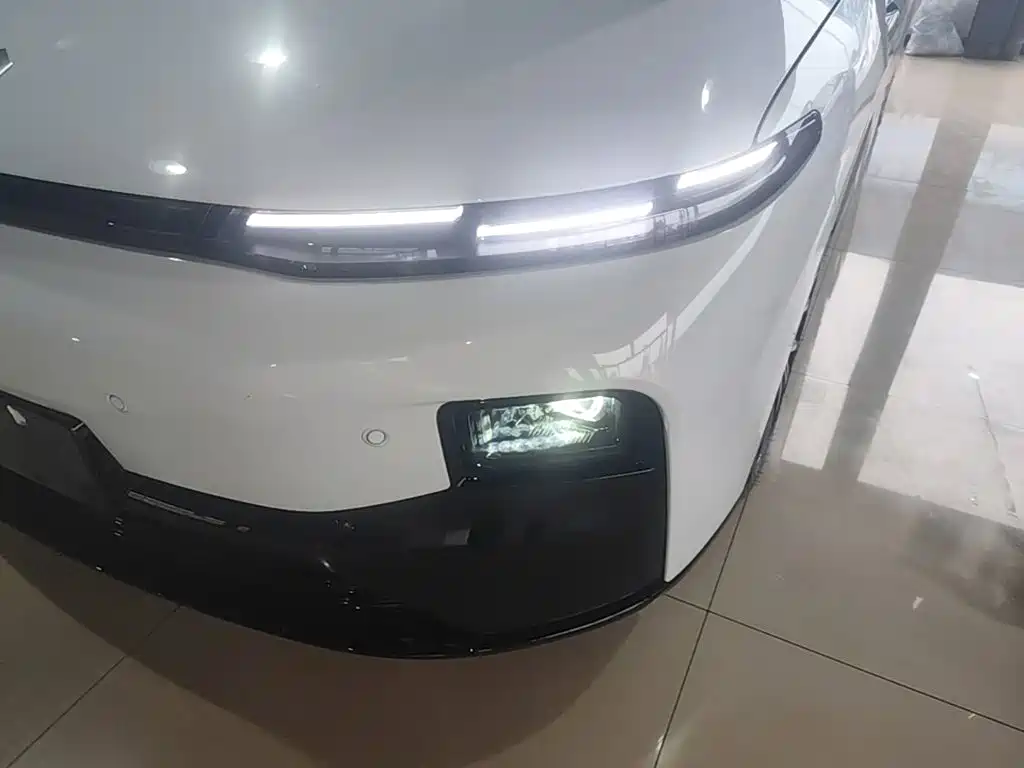 Leapmotor Leapmotor B01 — миниатюра 24