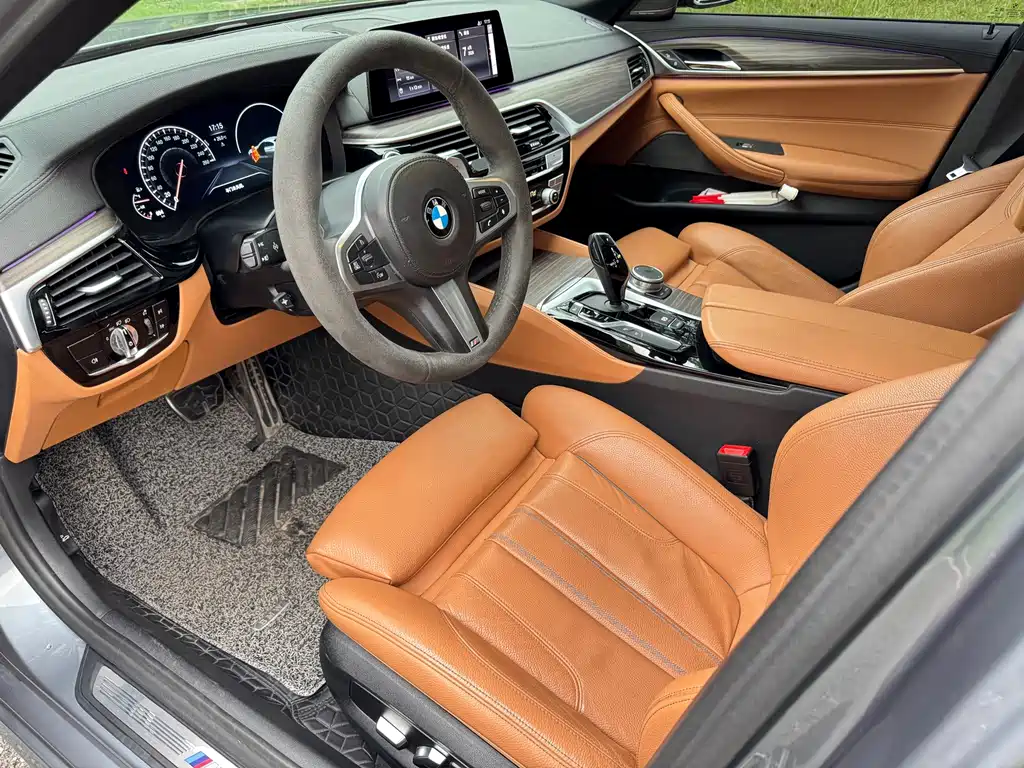BMW 5 Series (Import) — миниатюра 17
