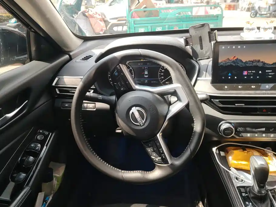 Nissan Teana — миниатюра 15