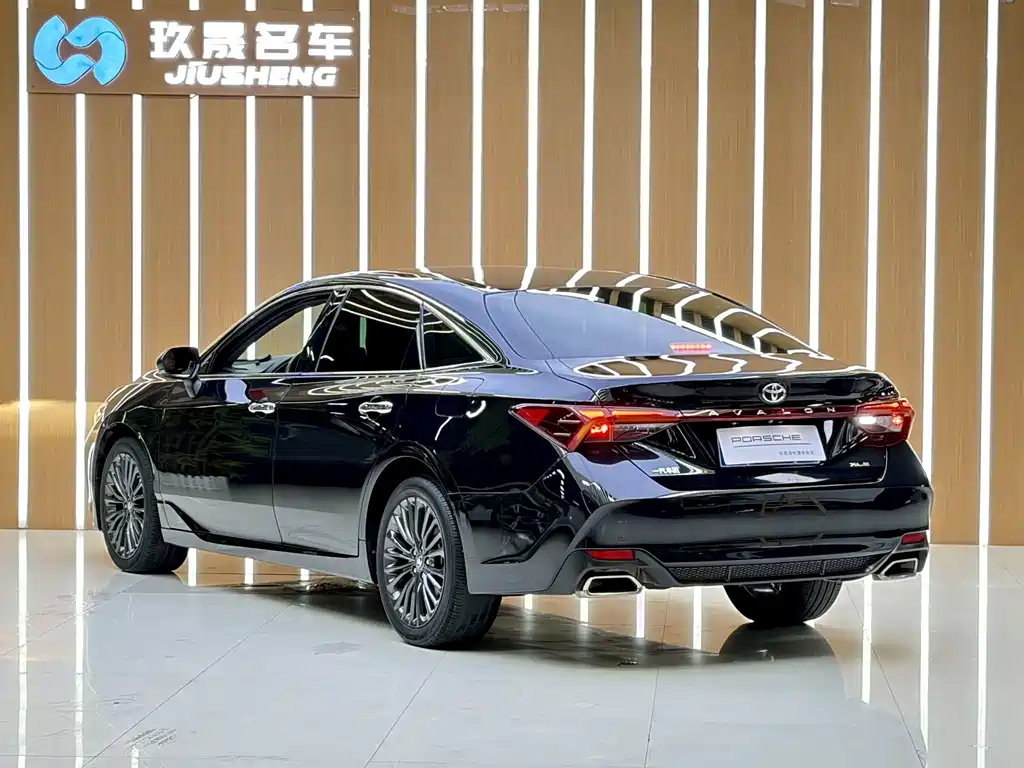 Toyota Avalon — миниатюра 21