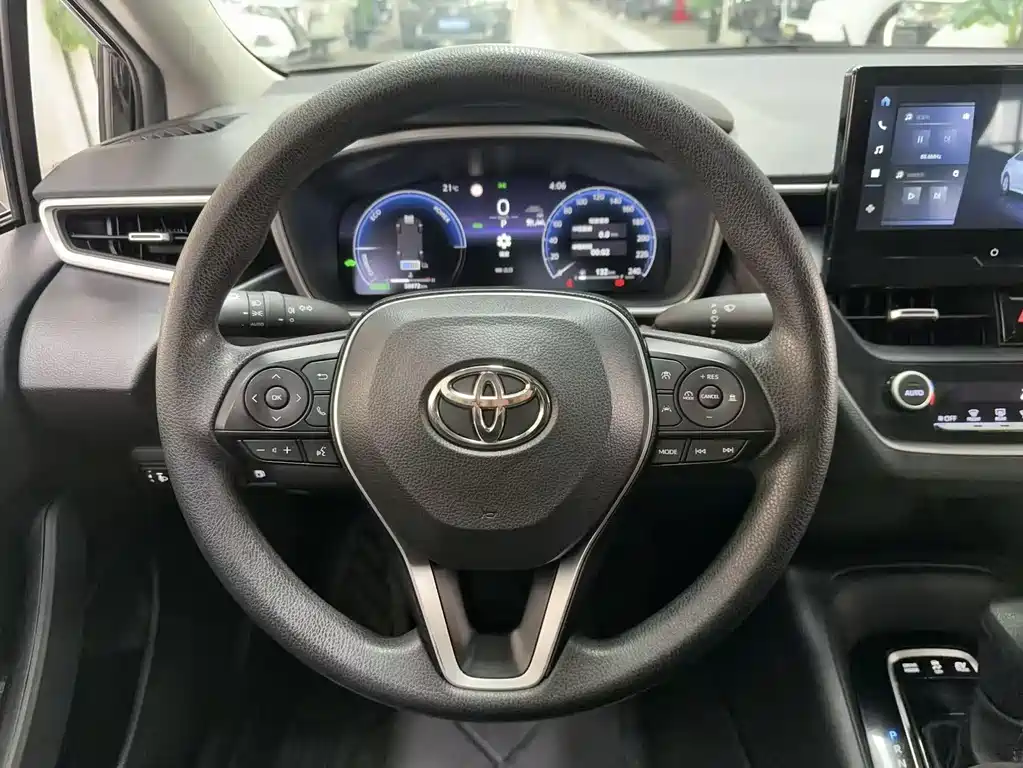 TOYOTA LEI LING