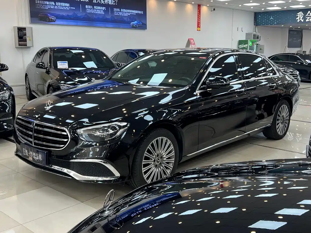 Mercedes-Benz E-Class — миниатюра 3