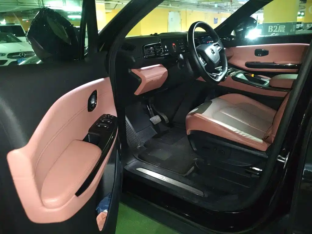 NIO EC6 — миниатюра 14