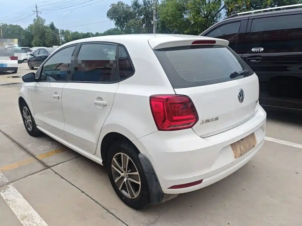 Volkswagen Polo — миниатюра 5