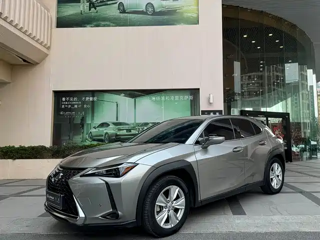 LEXUS UX 2023