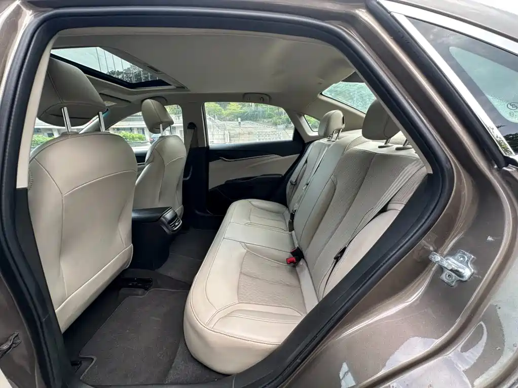 Buick Excelle — миниатюра 16