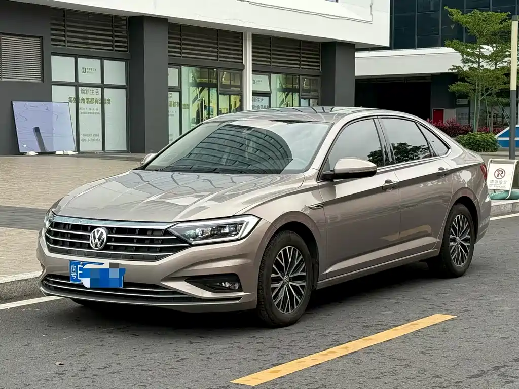 Volkswagen Sagitar 2021