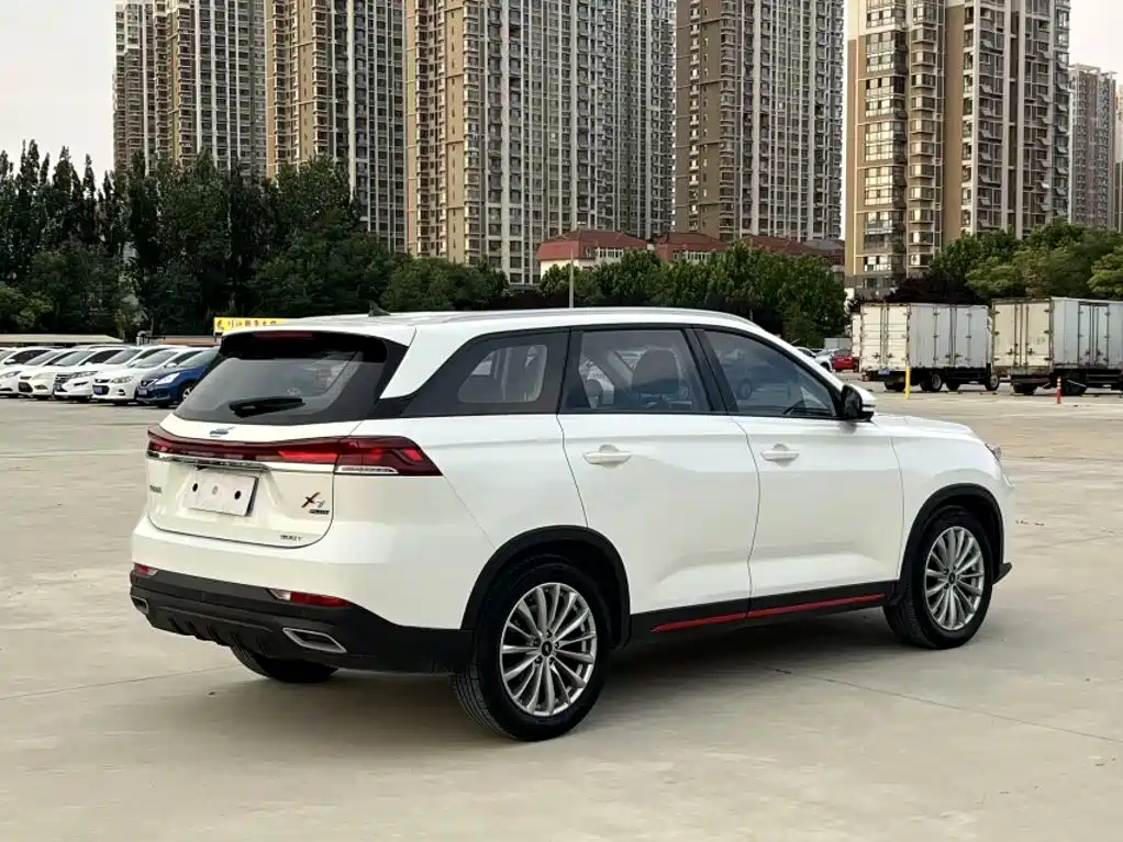 Oshan X7 Plus 2022 1.5T AT Luxury