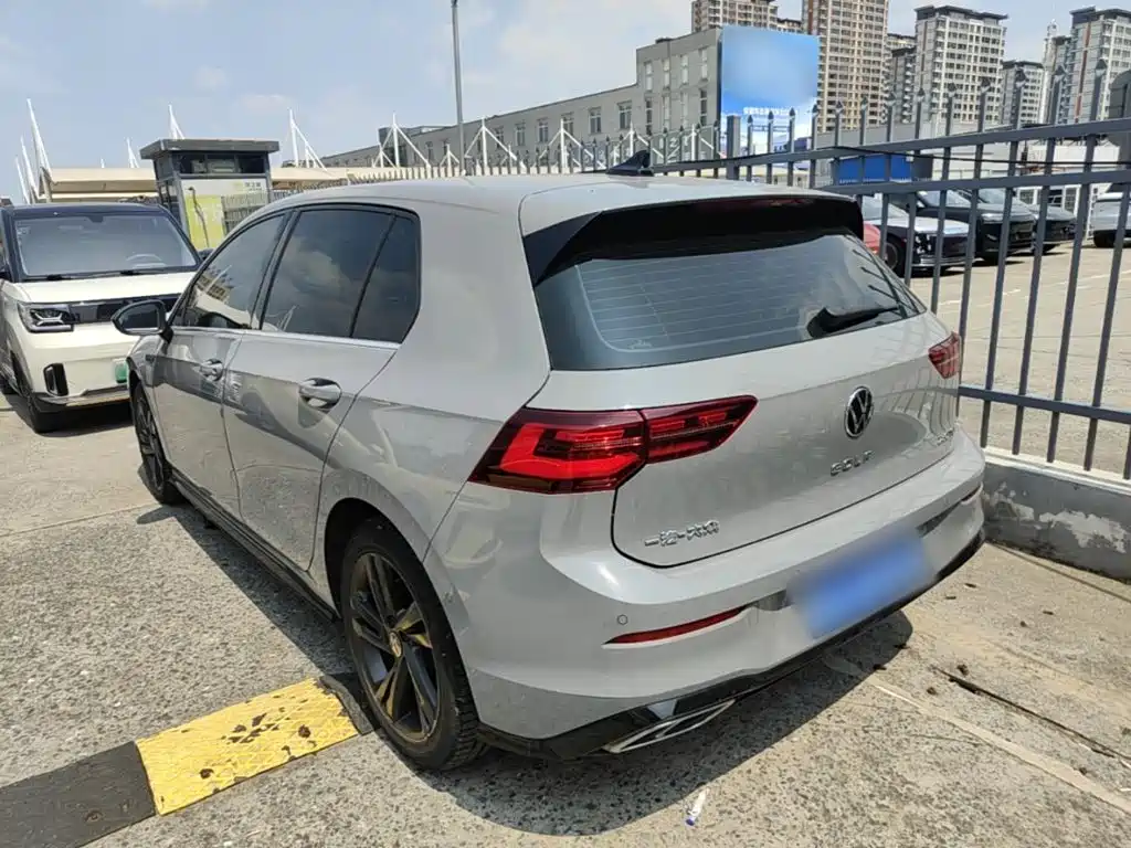 Volkswagen Golf — миниатюра 5