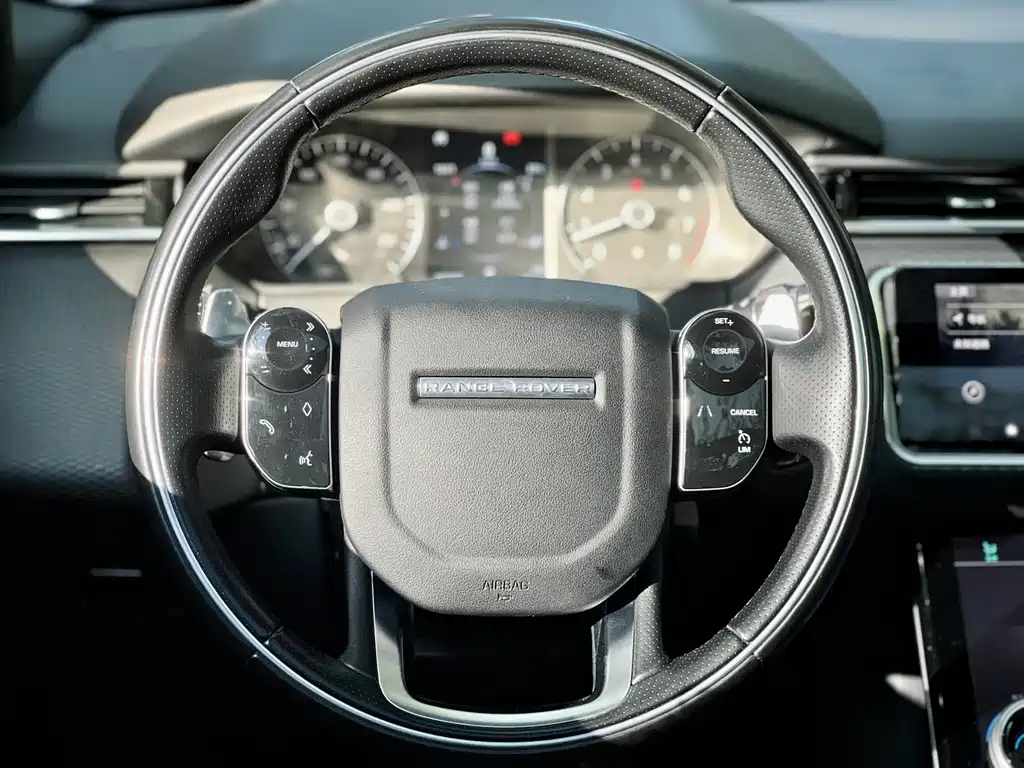 Land Rover Range Rover Velar 2018 P300 R-DYNAMIC S