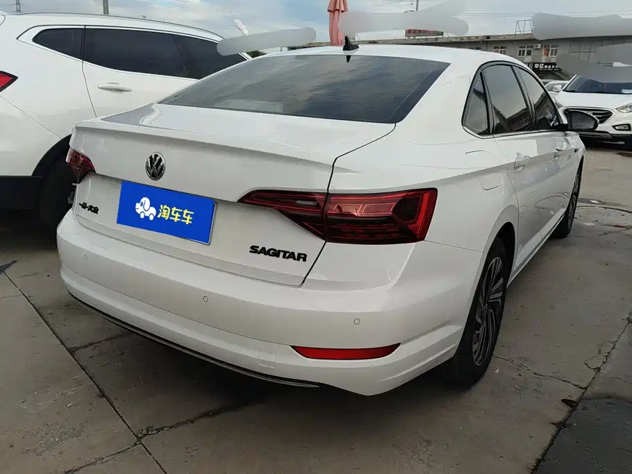 Volkswagen Sagitar — миниатюра 3