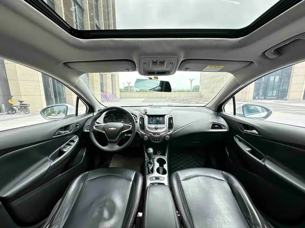 Chevrolet Cruze — миниатюра 9