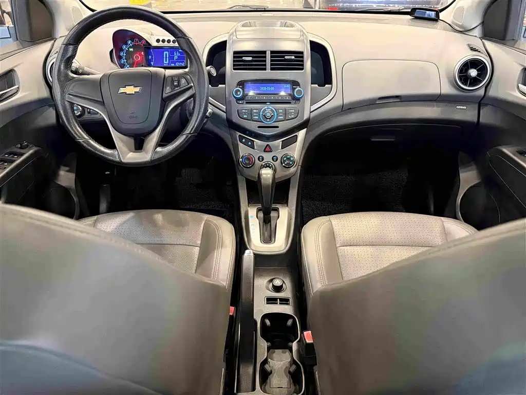 Chevrolet Aveo — миниатюра 8