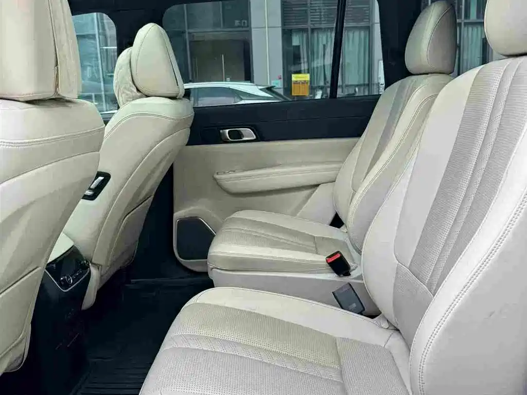 Li Auto Li ONE — миниатюра 10