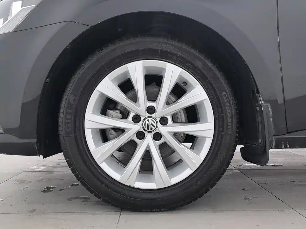 Volkswagen Lavida — миниатюра 17