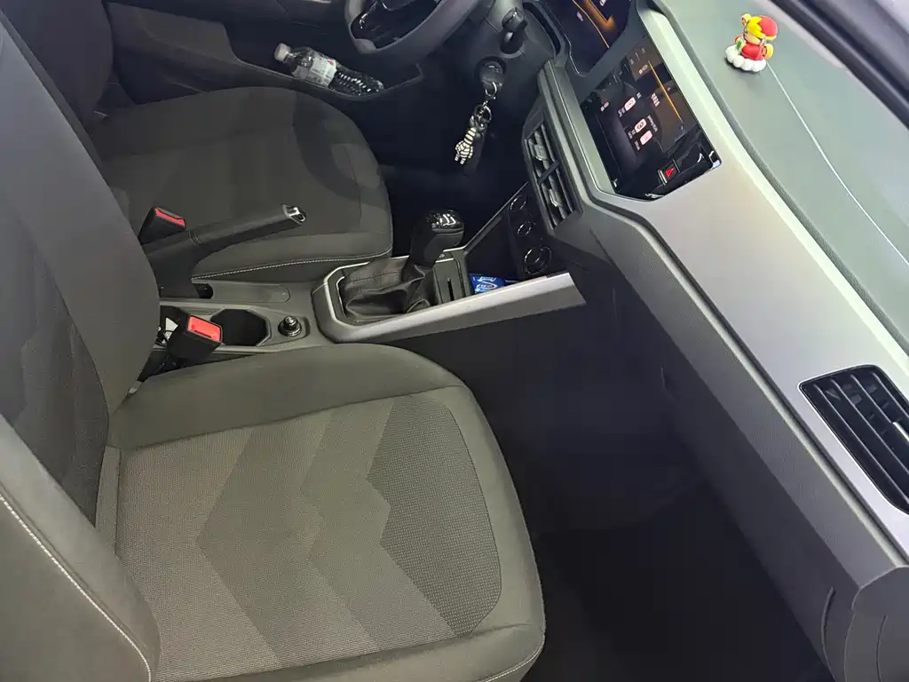 Volkswagen Polo — миниатюра 12