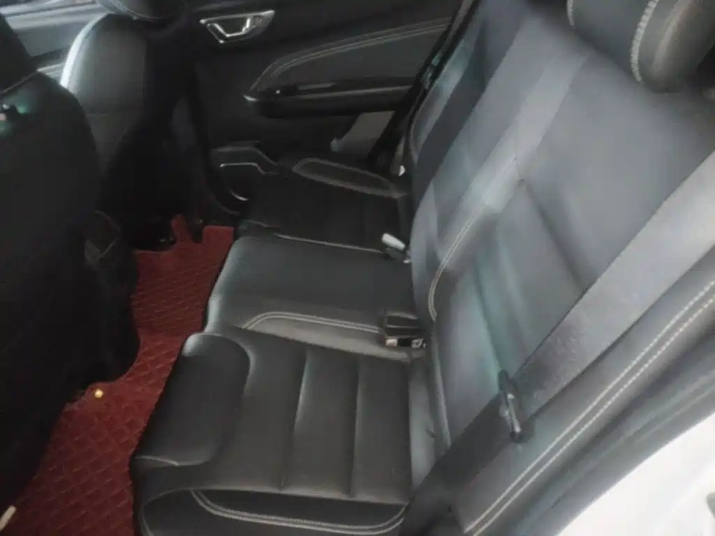 Geely Vision X3 — миниатюра 17
