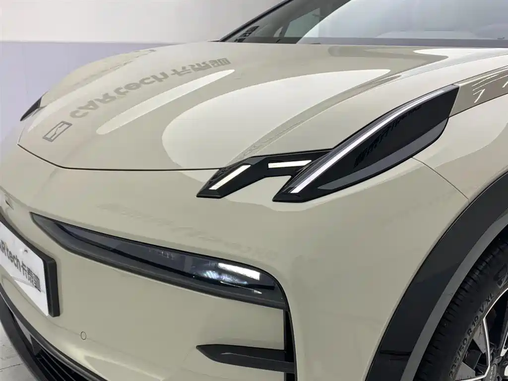 Zeekr X 2025 мест