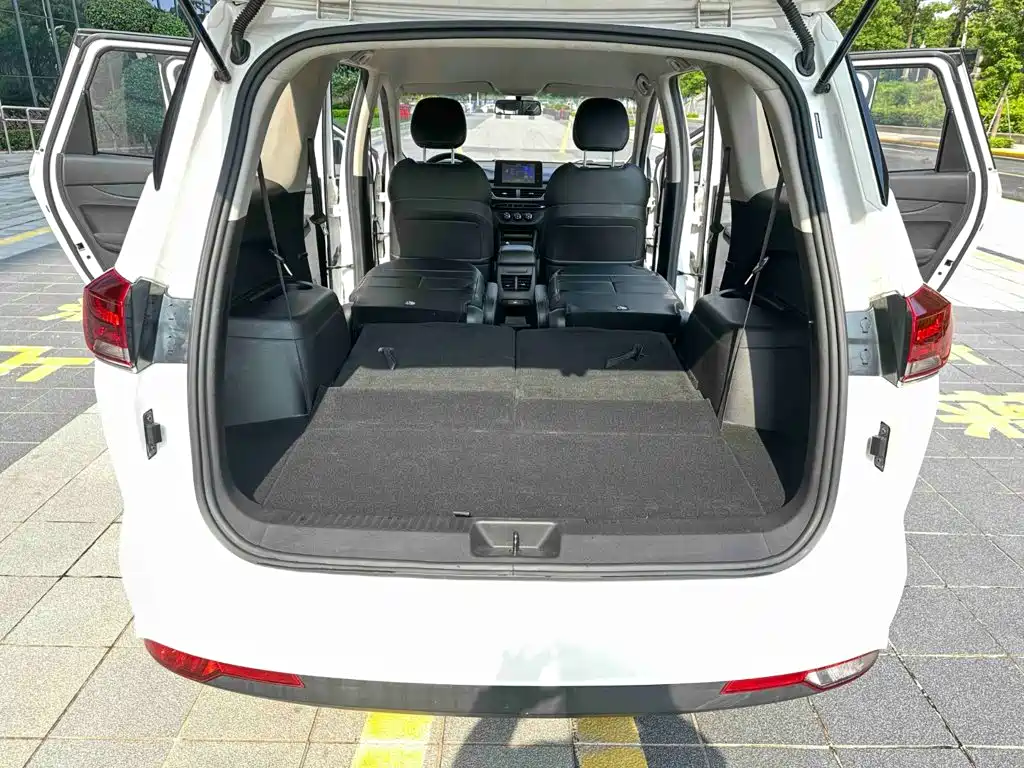Baojun 360 — миниатюра 20