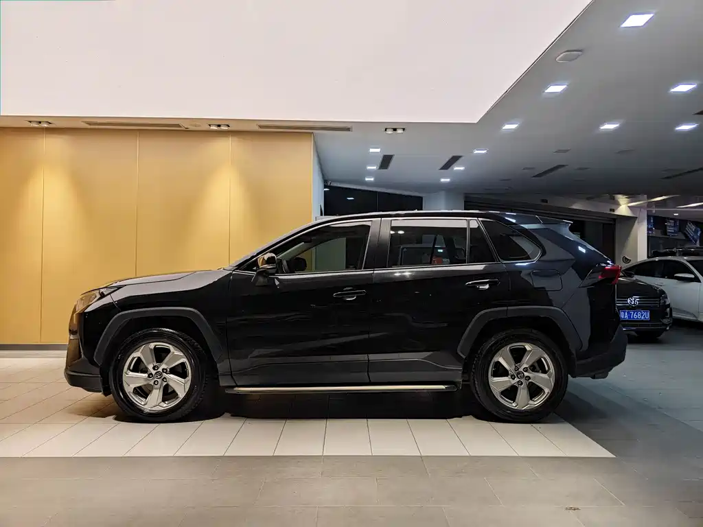 Toyota RAV4 2020 2.0L CVT