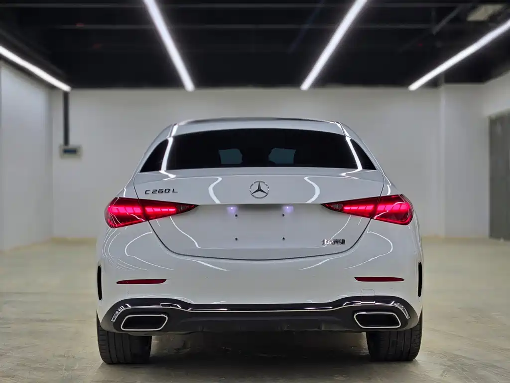 Mercedes-Benz C-Class — миниатюра 4