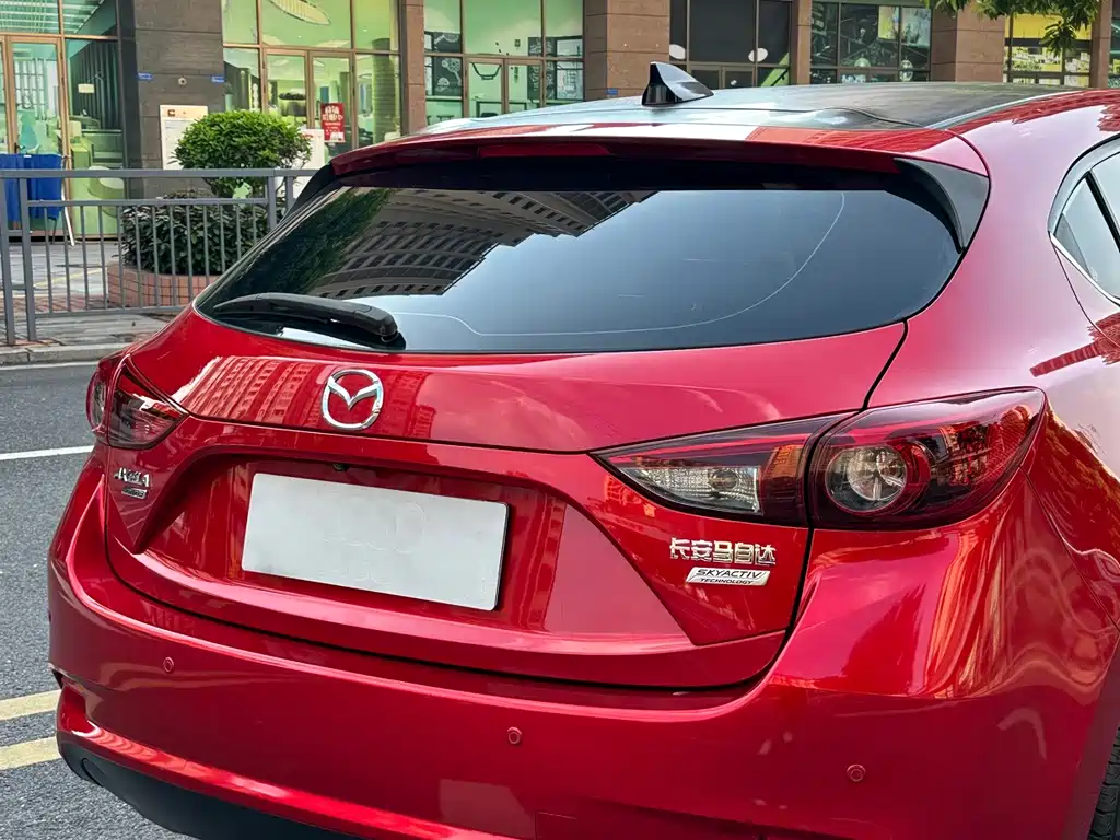 Mazda 3 Axela — миниатюра 8