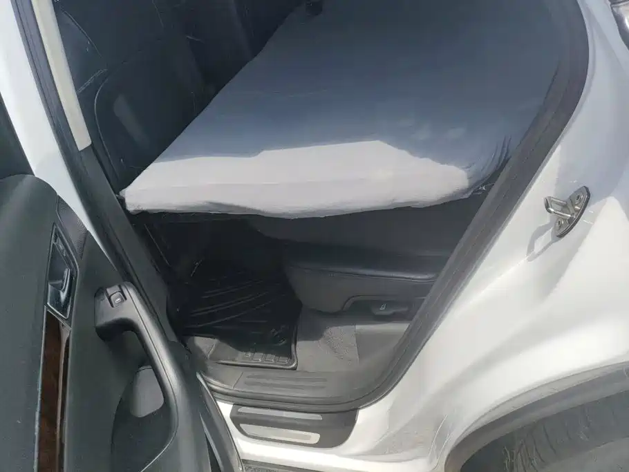 Audi Q5 — миниатюра 11