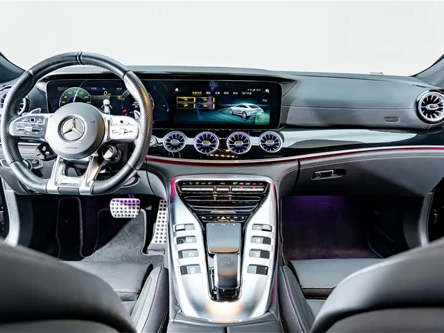 MERCEDES-BENZ AMG GT