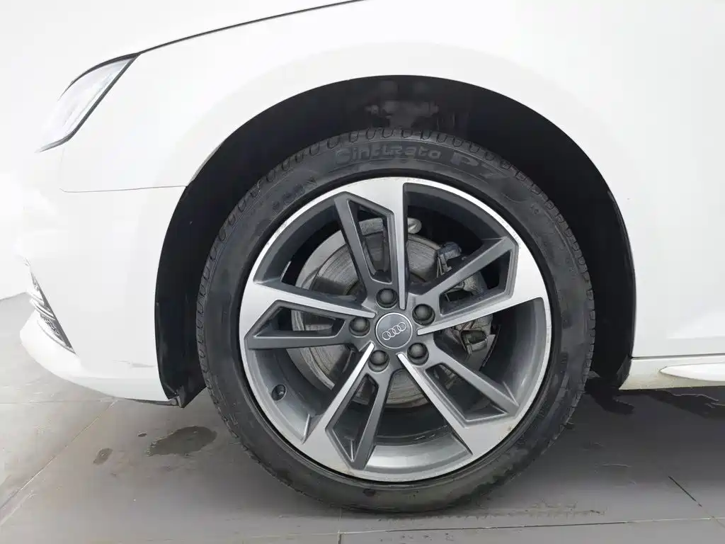 Audi A4L — миниатюра 17