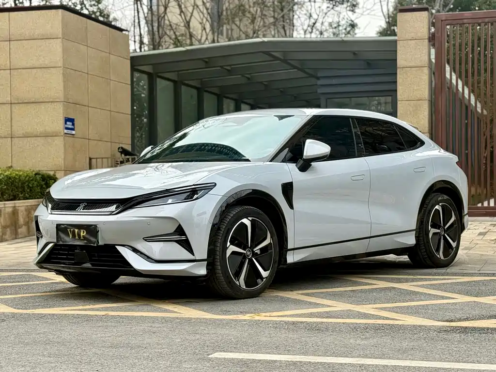 BYD SONG L EV