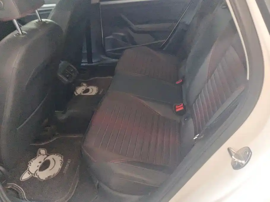 Volkswagen Lavida — миниатюра 11