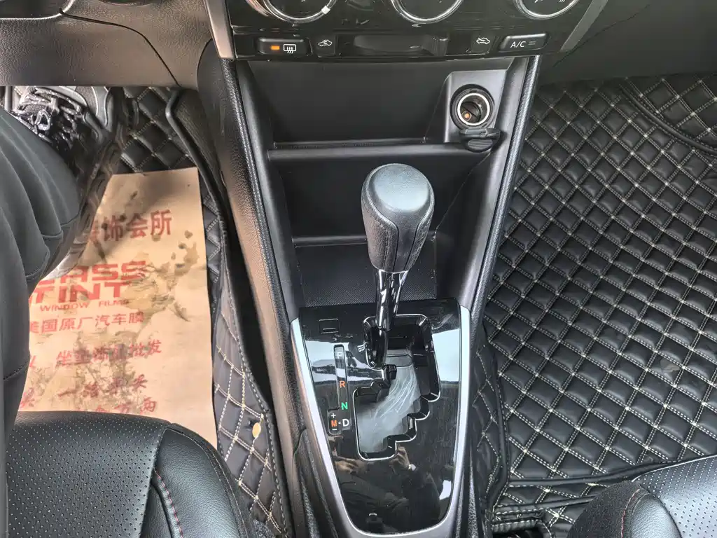 TOYOTA YARIS L ZHIXUAN