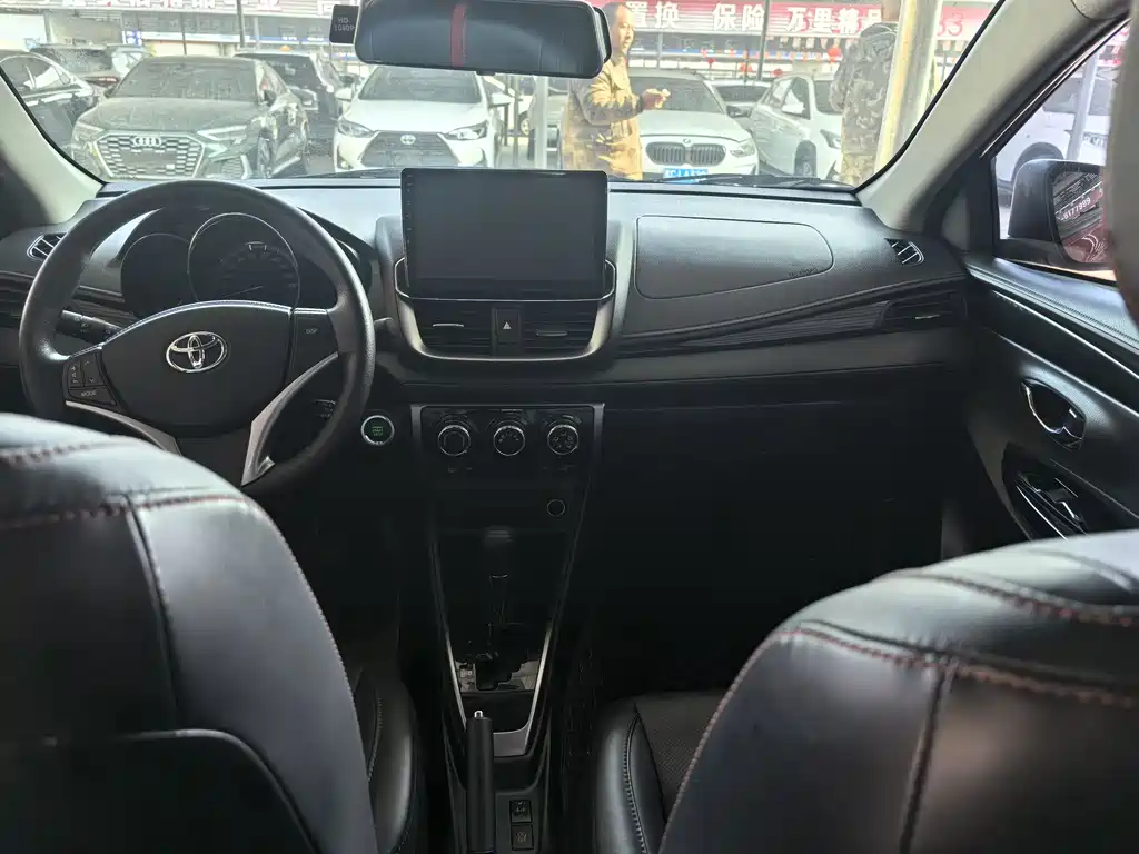 TOYOTA YARIS L ZHIXUAN