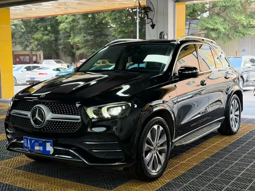 Купить Mercedes-Benz 奔驰GLE(进口)