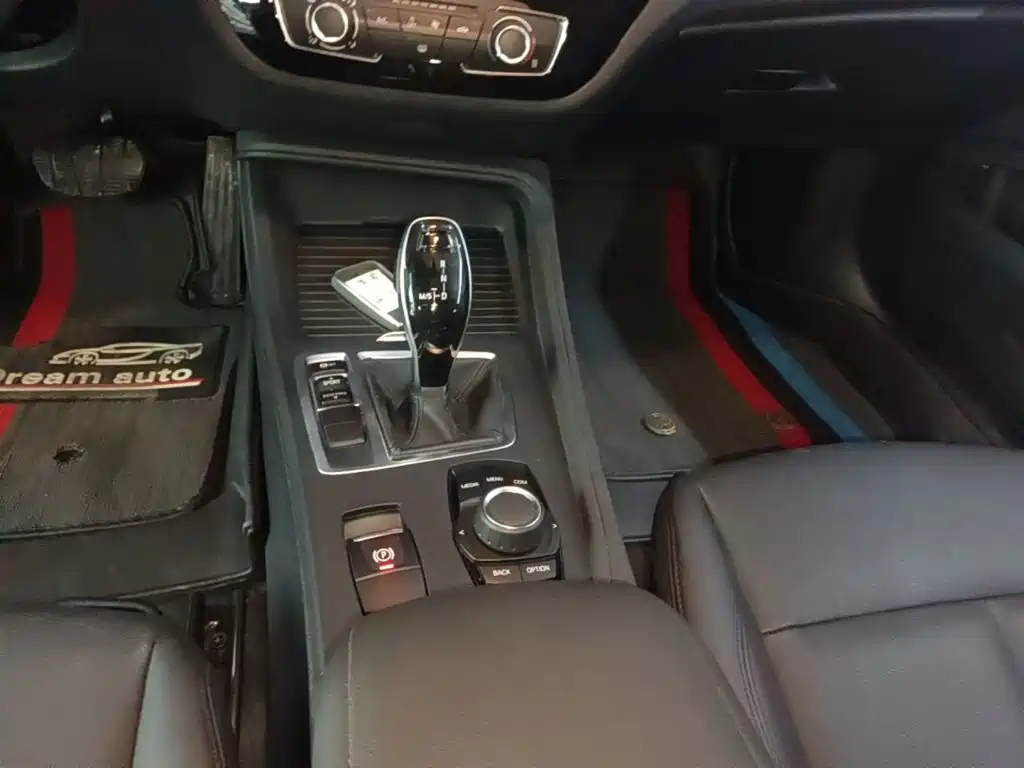 BMW 1 Series — миниатюра 10