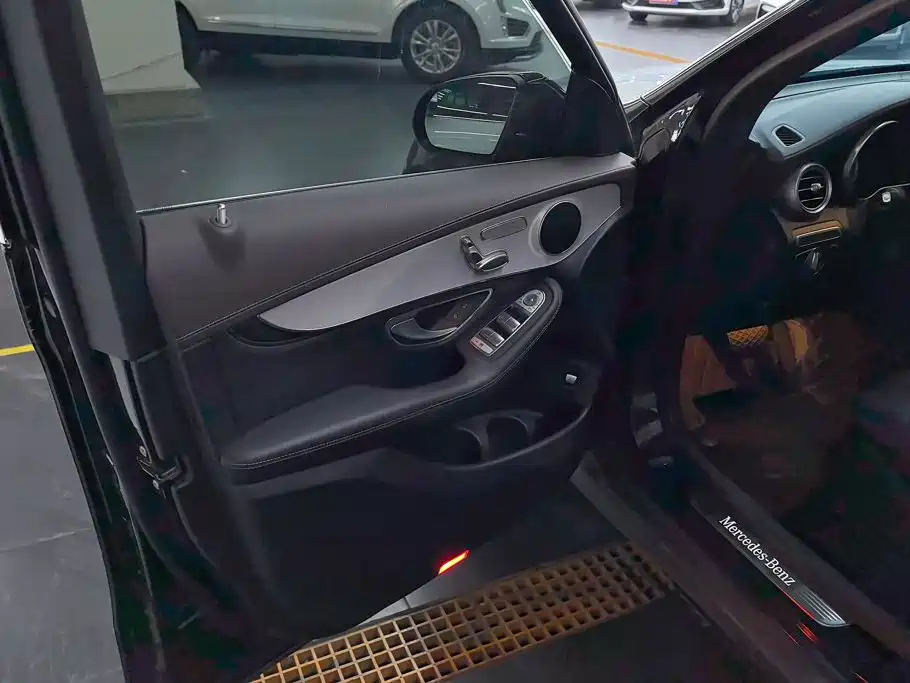 Mercedes-Benz GLC — миниатюра 7