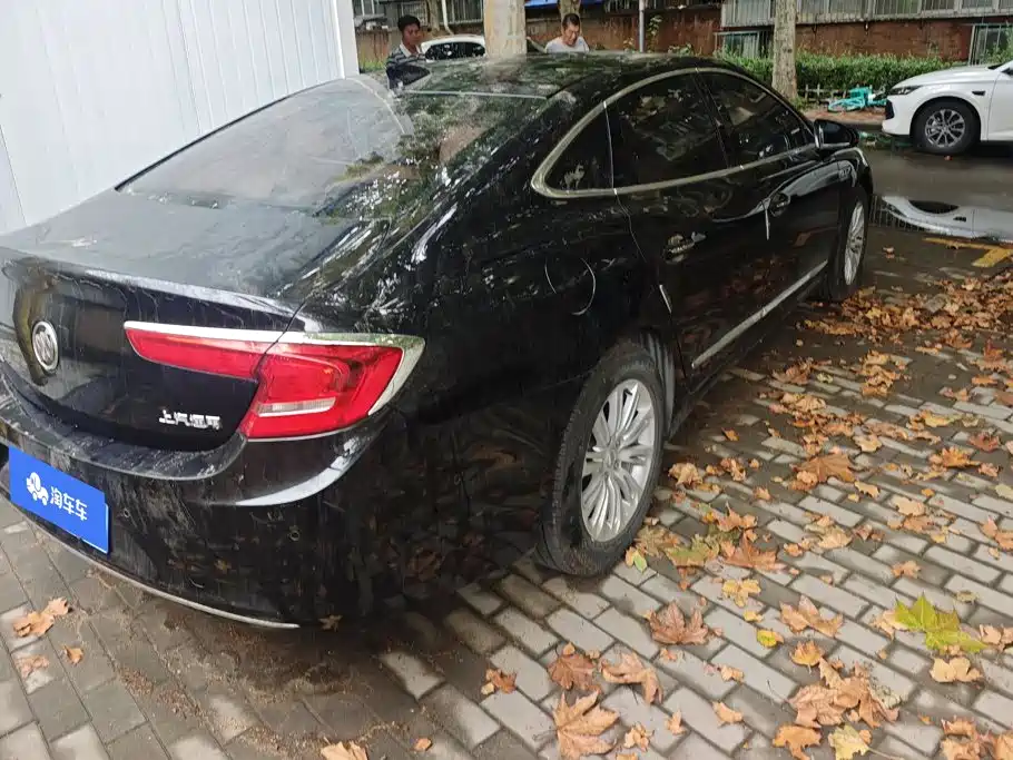 Buick LaCrosse — миниатюра 3