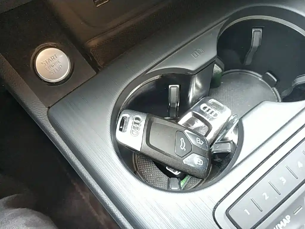 Audi A4L 2018 30 40 TFSI Fashion